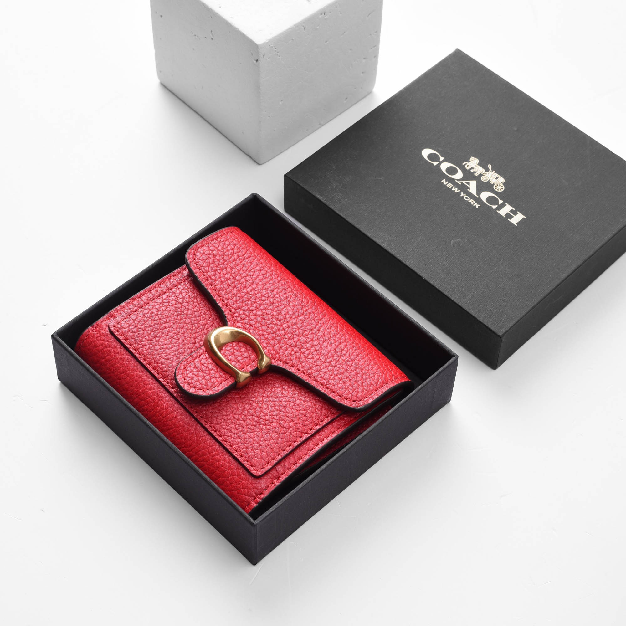 COACH TABBY SMALL WALLET - RED
