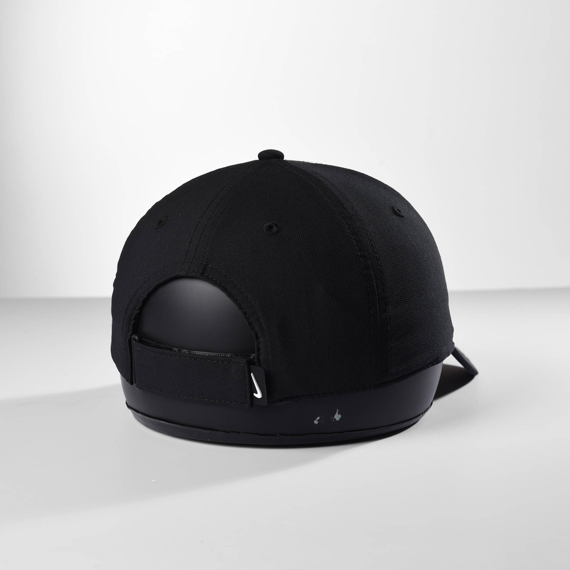 NIKE CLASSIC CLUB CAP -  BLACK