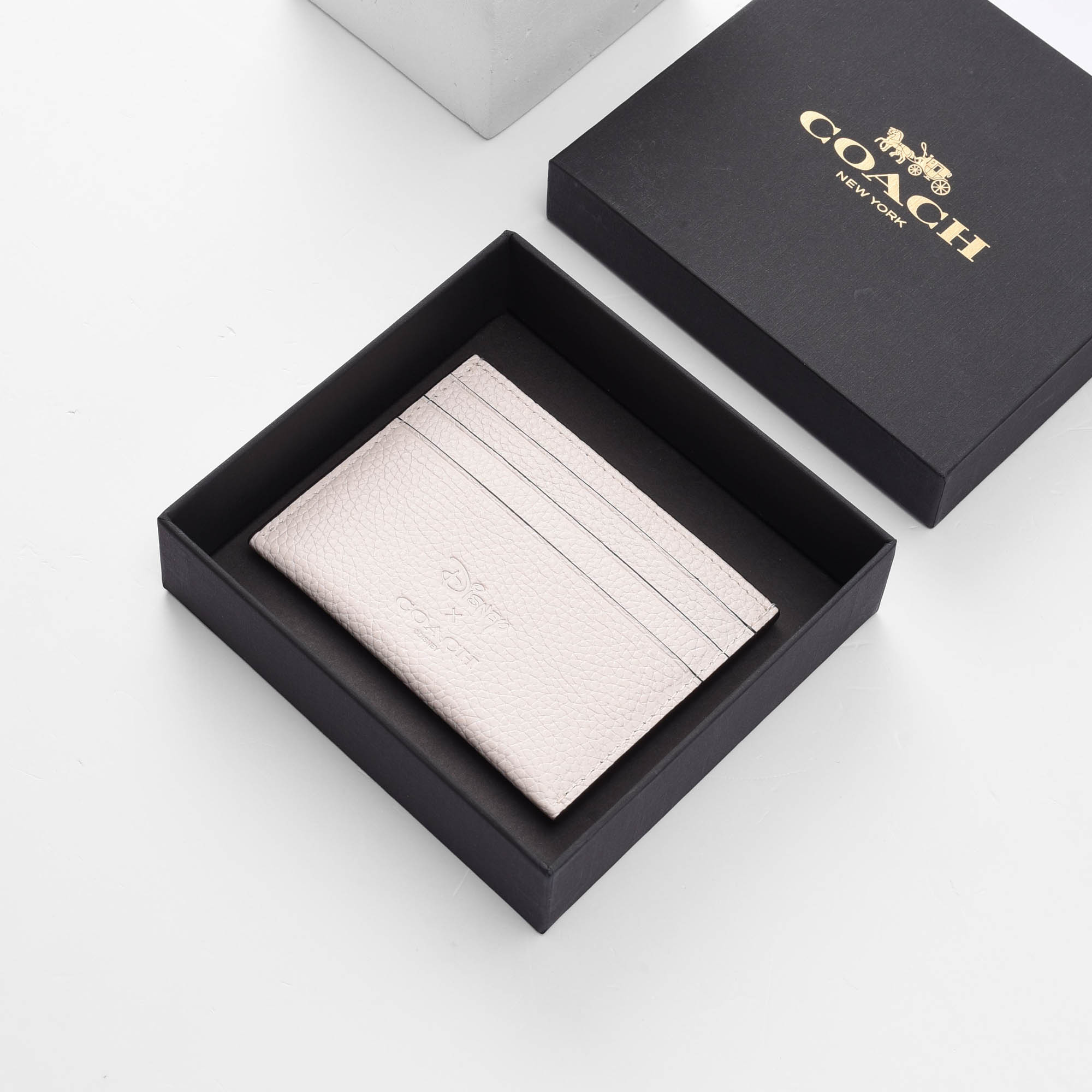 COACH MICKEY SLIM ID CARD - CREAM