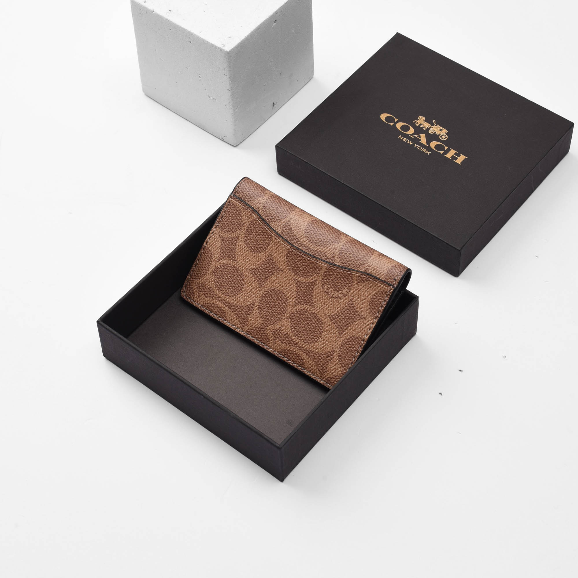 COACH SIGNATURE CANVAS CARD WALLET - BEIGE